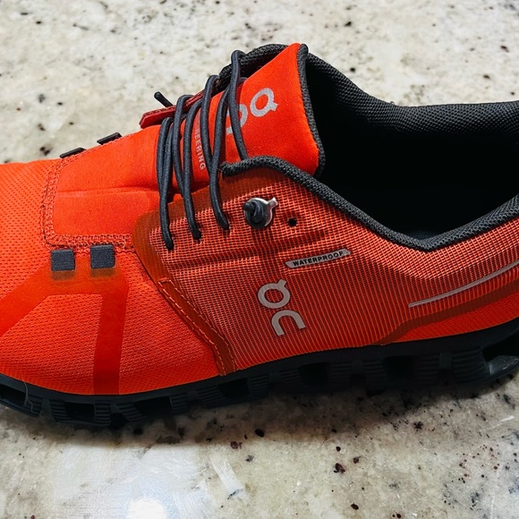On Cloud 5 waterproof flame eclipse orange - Picture 2 of 5